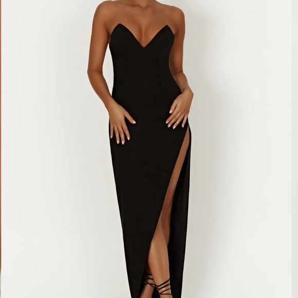 Meshki Natasha Pointed Corset Maxi Dress Black - Picture 1 of 6
